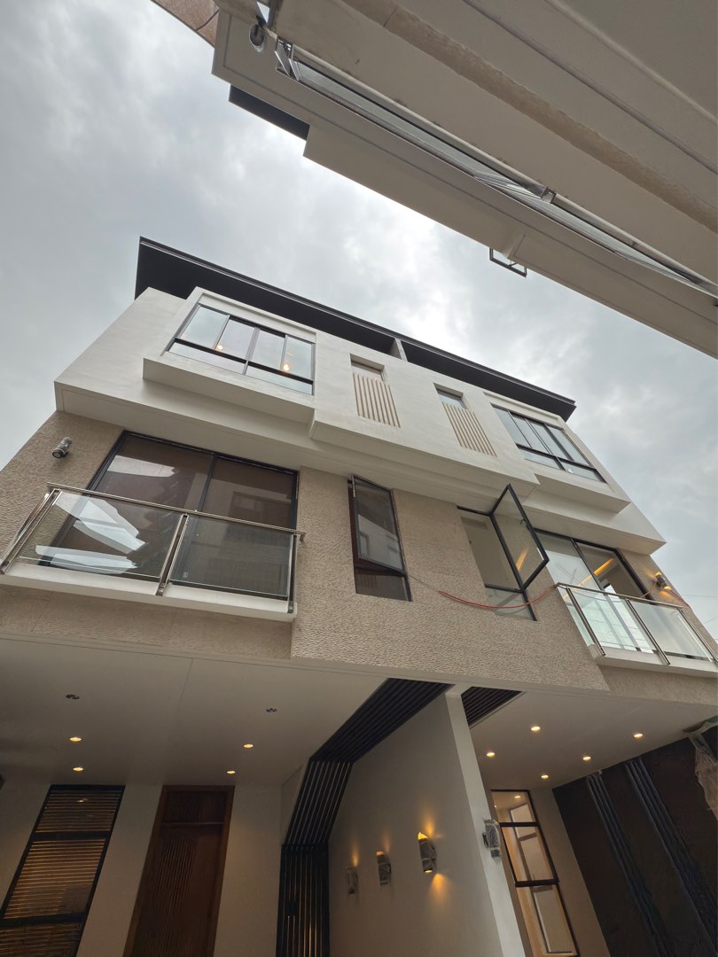 (Category: ) located in . Submitted by micadarealestateph (Listing ID 1299554815, Image 1). Description: .