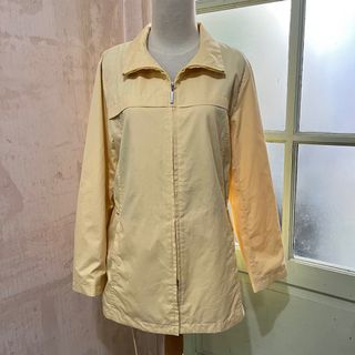 (Kategori: ) berada di . Dikirim oleh theoutfitters (ID iklan 1386781089, Gambar 1). Deskripsi: .