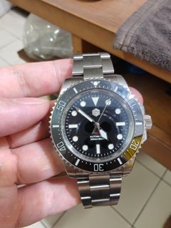 (Category: ) located in . Submitted by theyk (Listing ID 1386934871, Image 1). Description: .