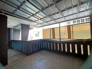 (Kategori: ) berada di . Dikirim oleh lyna_oct (ID iklan 1386851901, Gambar 1). Deskripsi: .