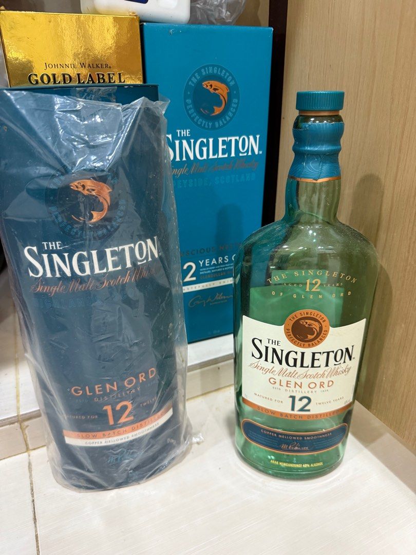 Singleton 12 Empty Bottle (Category: Beverages) located in Bahau. Submitted by happyeh (Listing ID 1386910362, Image 1). Description: .