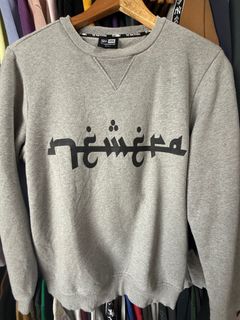 (Category: ) located in . Submitted by emmatanpreloved (Listing ID 1386807488, Image 1). Description: .