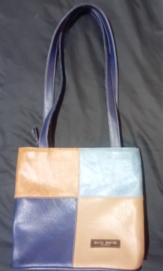 Sylvia Santos Leather Bag (Category: Shoulder Bags) located in Santa Rosa. Submitted by mariekarol23638 (Listing ID 1386844551, Image 1). Description: .