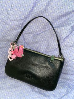 (Kategori: ) berada di . Dikirim oleh prelovedbyunaaa (ID iklan 1386803848, Gambar 1). Deskripsi: .