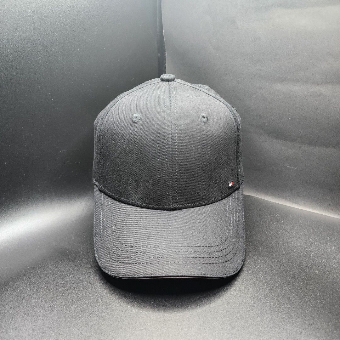TOMMY HILFIGER CAP (Category: Caps & Hats) located in Quezon City. Submitted by randomthangz (Listing ID 1386896740, Image 1). Description: .