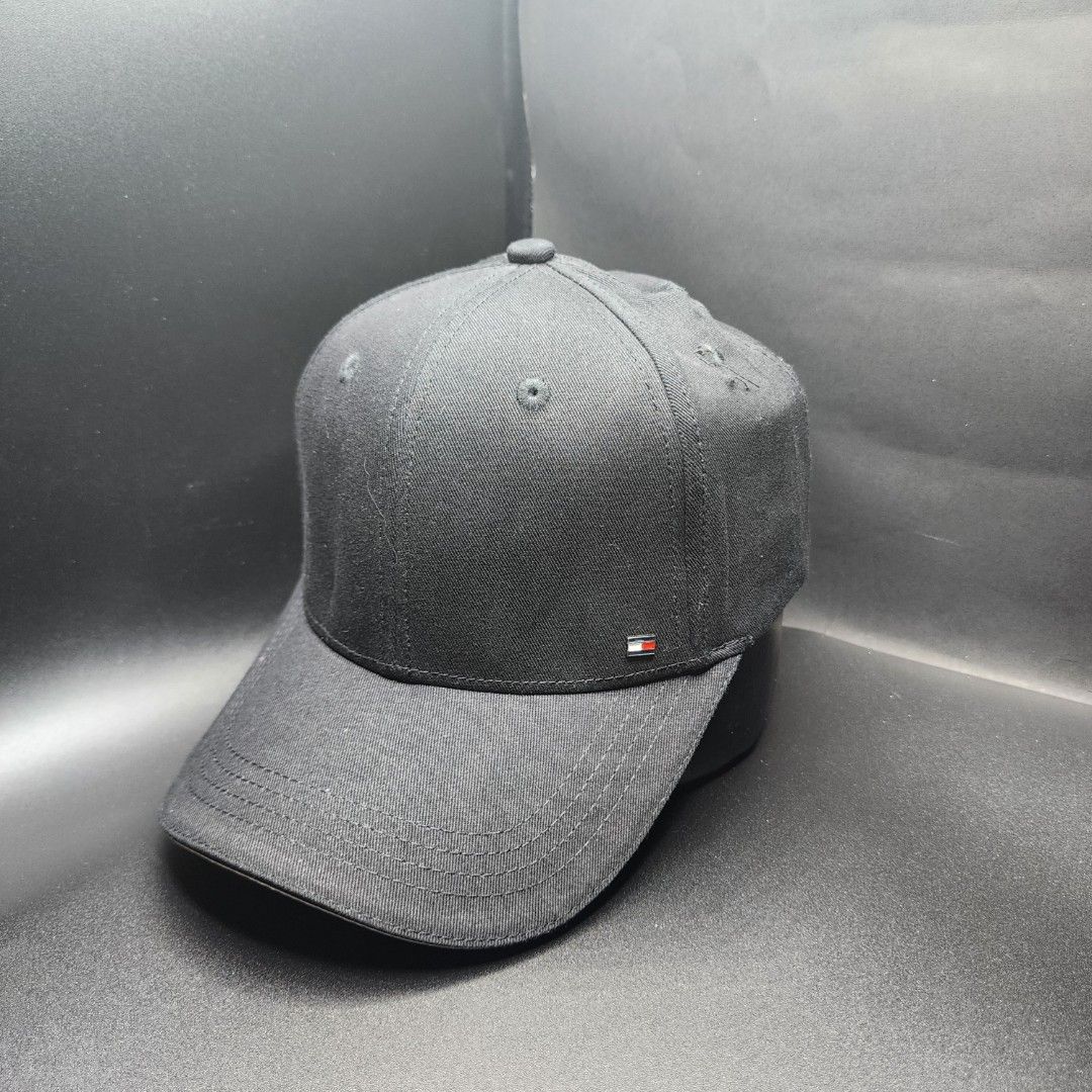 TOMMY HILFIGER CAP (Category: Caps & Hats) located in Quezon City. Submitted by randomthangz (Listing ID 1386896740, Image 2). Description: .