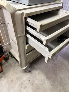 (Category: ) located in . Submitted by agiontex (Listing ID 1386891824, Image 1). Description: .
