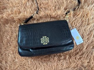 (Category: ) located in . Submitted by dainty_finds (Listing ID 1386838280, Image 1). Description: .