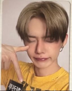 （分類：）位於 。 由 yeonjun_waeeeee 提交（商品編號 1386849319，圖片 1）。簡介： 。