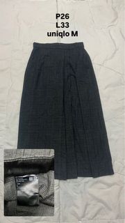 (Category: ) located in . Submitted by thrifted.closet (Listing ID 1386947909, Image 1). Description: .