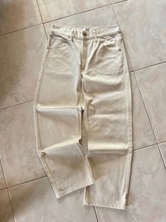 (Category: ) located in . Submitted by maelstore_1 (Listing ID 1386945833, Image 1). Description: .