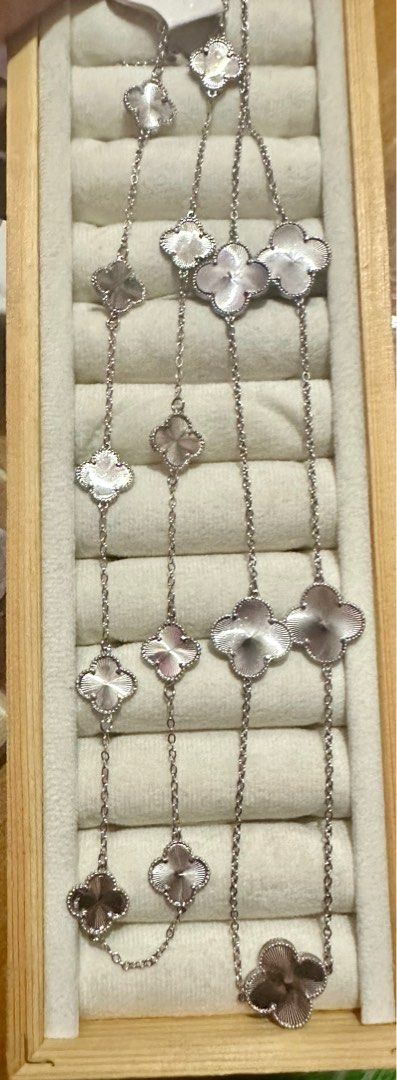 vca silver necklace (Category: Necklaces) located in Makati City. Submitted by Musthevs (Listing ID 1386878314, Image 1). Description: .