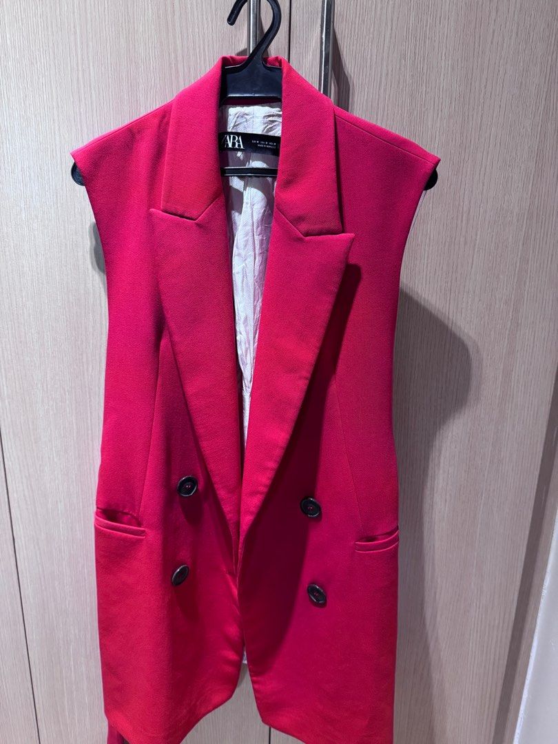 Red Zara Sleeveless Coat / Vest (Category: Others Tops) located in Makati City. Submitted by sheenaisa (Listing ID 1386816788, Image 2). Description: Originally 3495.