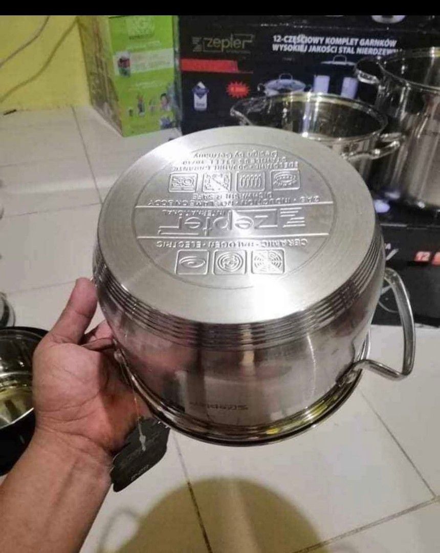 Zepter 12pcs cookware set (Category: Announcements) located in Manila. Submitted by jelai.cybyb (Listing ID 1386784944, Image 3). Description: .