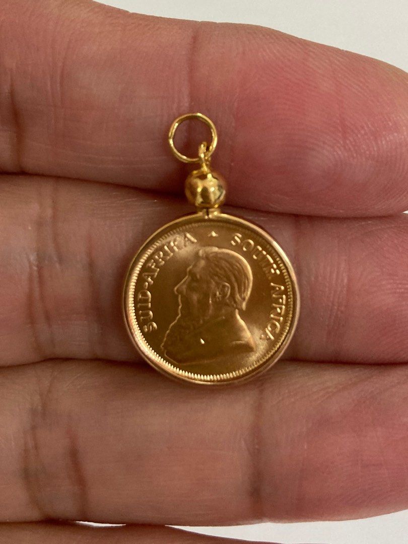 1982年富格林1/10安士金幣！重量9分1厘！＇如果佢成色91.6黃金（即22 K金）！加上14 K金框可作吊咀佩戴！收藏40年！, 興趣及遊戲,  收藏品及紀念品, 錢幣- Carousell