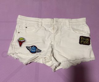 (Category: ) located in . Submitted by chocolate251268 (Listing ID 1387126746, Image 1). Description: .