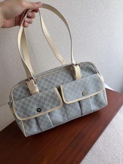 （分類：）位於 。 由 belloto 提交（商品編號 1387092715，圖片 1）。簡介： 。