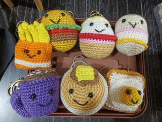 (Category: ) located in . Submitted by heartwarming_corner (Listing ID 1387157088, Image 1). Description: .