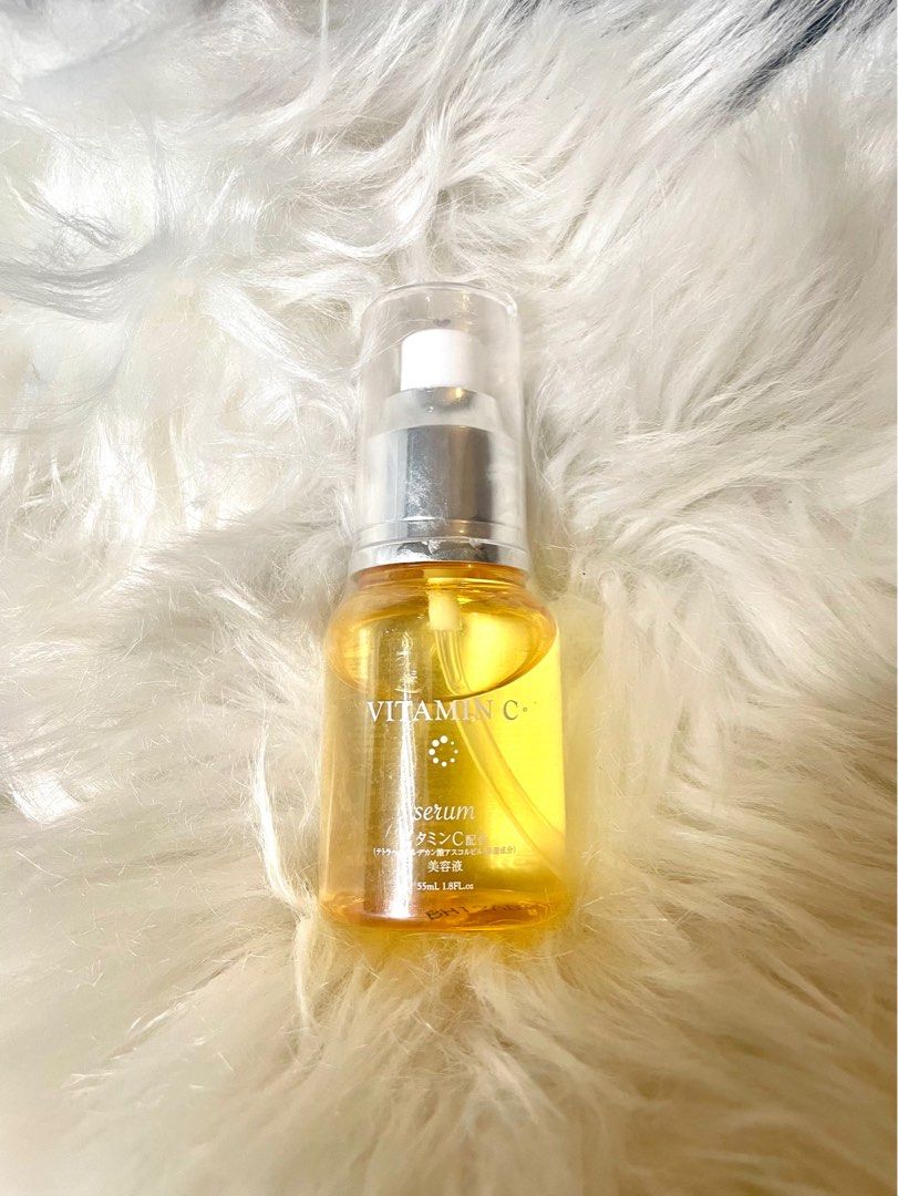 Daiso Vitamin C Serum (Category: Face Care) located in Quezon City. Submitted by yaaanyaaansells (Listing ID 1386985248, Image 1). Description: Daiso Vitamin C serum (55ml) - For smoother and tighter skin - Reconstructs the skin - Restores suppleness and tone - Anti-aging and lightens pigment spots HOW TO USE: Apply a few drops on face or palm, then spread evenly. Skin Type: Acne-prone, All Skin Type, Combination Skin, Dull, Normal. Limited quant