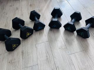 （分類：）位於 。 由 jkdsize 提交（商品編號 1387001542，圖片 1）。簡介： 。