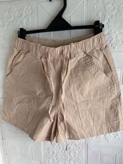 (Category: ) located in . Submitted by weng0952 (Listing ID 1387073584, Image 1). Description: .