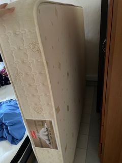 (Category: ) located in . Submitted by branla123 (Listing ID 1386982967, Image 1). Description: .