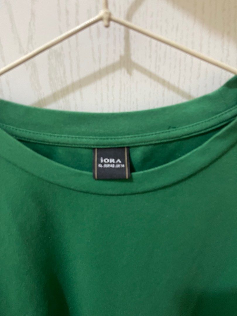GREEN DRESS WITH STRIPES SIDES (Category: Dresses) located in Mandaluyong City. Submitted by secondsbyLori (Listing ID 1387052052, Image 2). Description: - Fits Large - XL - Personal Pre-loved not ukay!!! - Size indicated in the photo - Taguig .