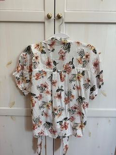 （分類：）位於 。 由 servinggi 提交（商品編號 1386996432，圖片 1）。簡介： 。