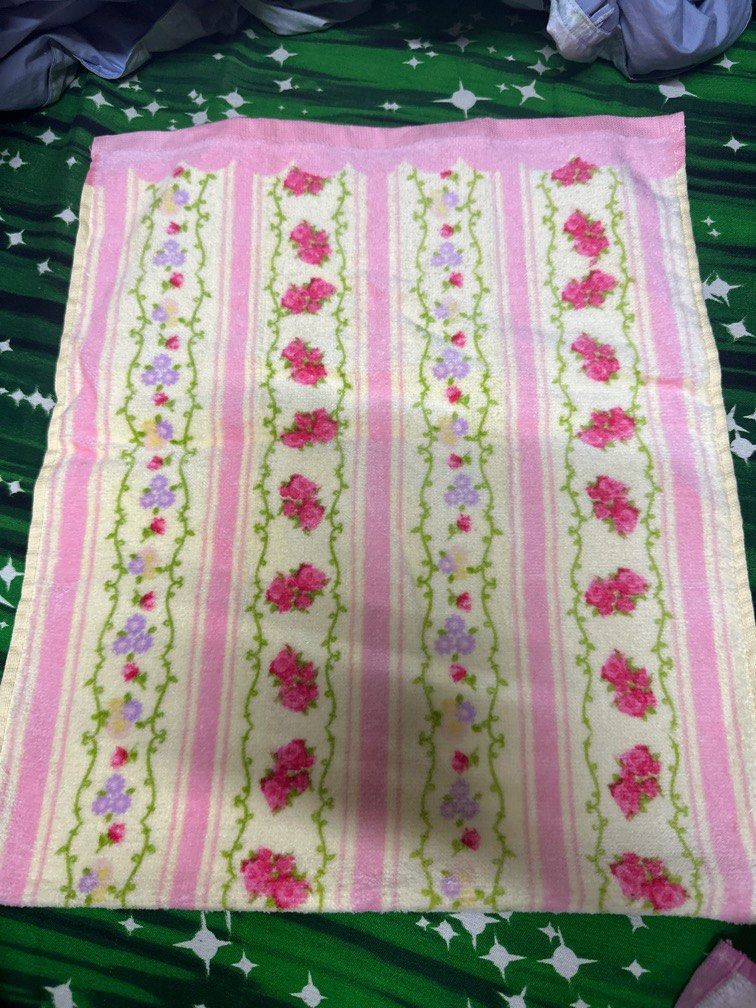 Japan Hand Towel (Category: Towels, Napkins & Holders) located in Antipolo. Submitted by queens.collections (Listing ID 1387116839, Image 1). Description: .