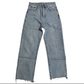 (Category: ) located in . Submitted by clearmyapparels (Listing ID 1387154928, Image 1). Description: .