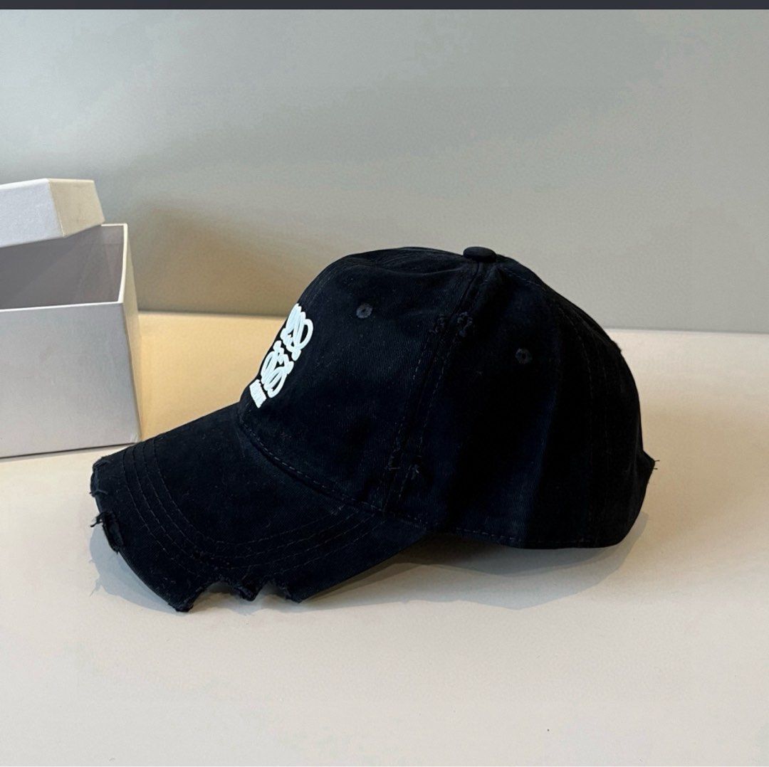 Loewe Anagram Cap (Category: Hats & Beanies) located in Quezon City. Submitted by madefor (Listing ID 1387157020, Image 3). Description: Its some good quality AAA’s ill hook you guys up..