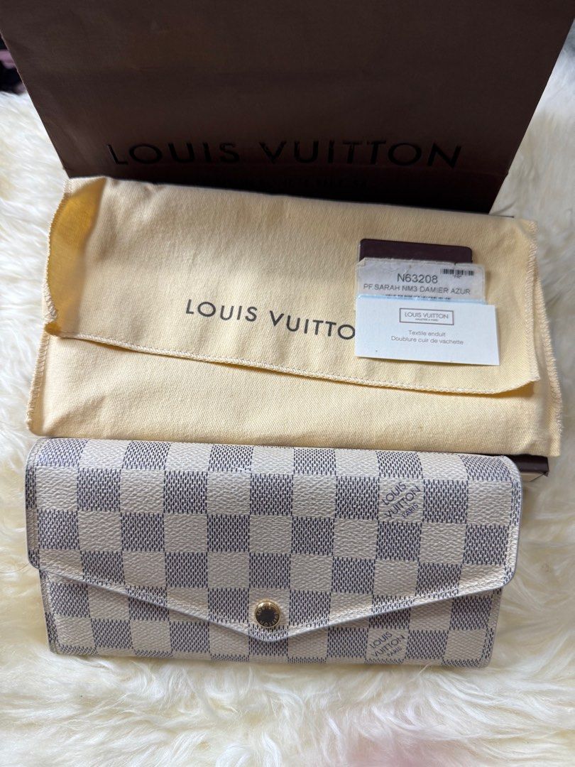 Louis Vuitton Damier Azur Wallet 💕 (Category: Luxury Bags & Wallets) located in Angeles City. Submitted by ana.delacruz (Listing ID 1386988831, Image 1). Description: 👛 Louis Vuitton Damier Azur Wallet – Authentic ✨ Classic LV elegance in white/blue checkered canvas ✨ With original box, dust bag & cards ✨ Preloved, clean inside & out, strong snap button ✨ Spacious & stylish – perfect everyday wallet 💯 Guaranteed authentic ➡️ Don’t miss this ti