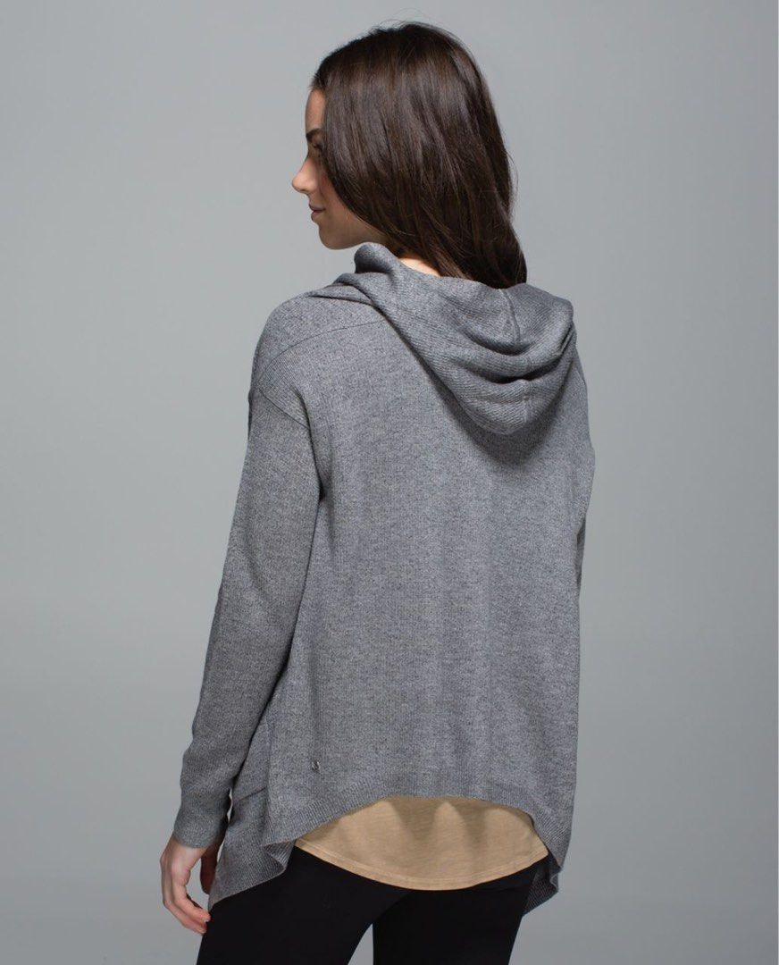 Lululemon Cabin Yogi Wrap Heathered Medium Grey / Slate (Category: Activewear) located in Taguig. Submitted by greenfuzz (Listing ID 1387020157, Image 2). Description: Why we made this One part hoodie, one part wrap, all parts awesome. We designed this cozy layer with soft, breathable fabric and made it reversible so no one will know we wear it every single day. No outfit repeats here. Key features Boolux™ fabric, a blend of rayon from bamboo wit