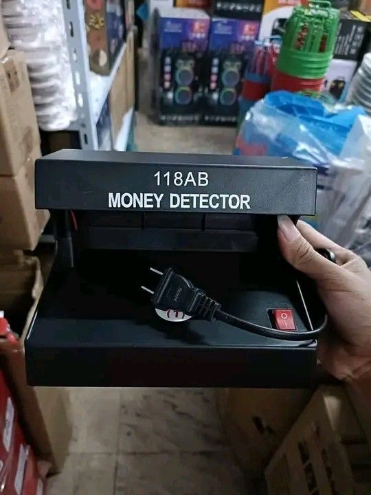 Money Detector (Category: Office & Business Technology) located in Manila. Submitted by micoooy (Listing ID 1386992134, Image 2). Description: .