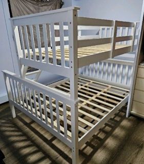 (Category: ) located in . Submitted by furnituresalestore (Listing ID 1386977160, Image 1). Description: .