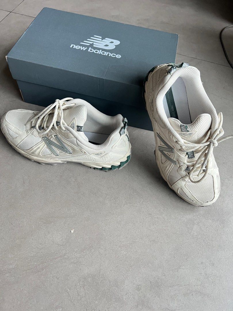NEW BALANCE 610 (Category: Sneakers) located in Pasig City. Submitted by da__44 (Listing ID 1387037067, Image 3). Description: New Balance 310 Size 7.5M Sole still very good condition Decluttering and upgrading. Hardly being used anymore .
