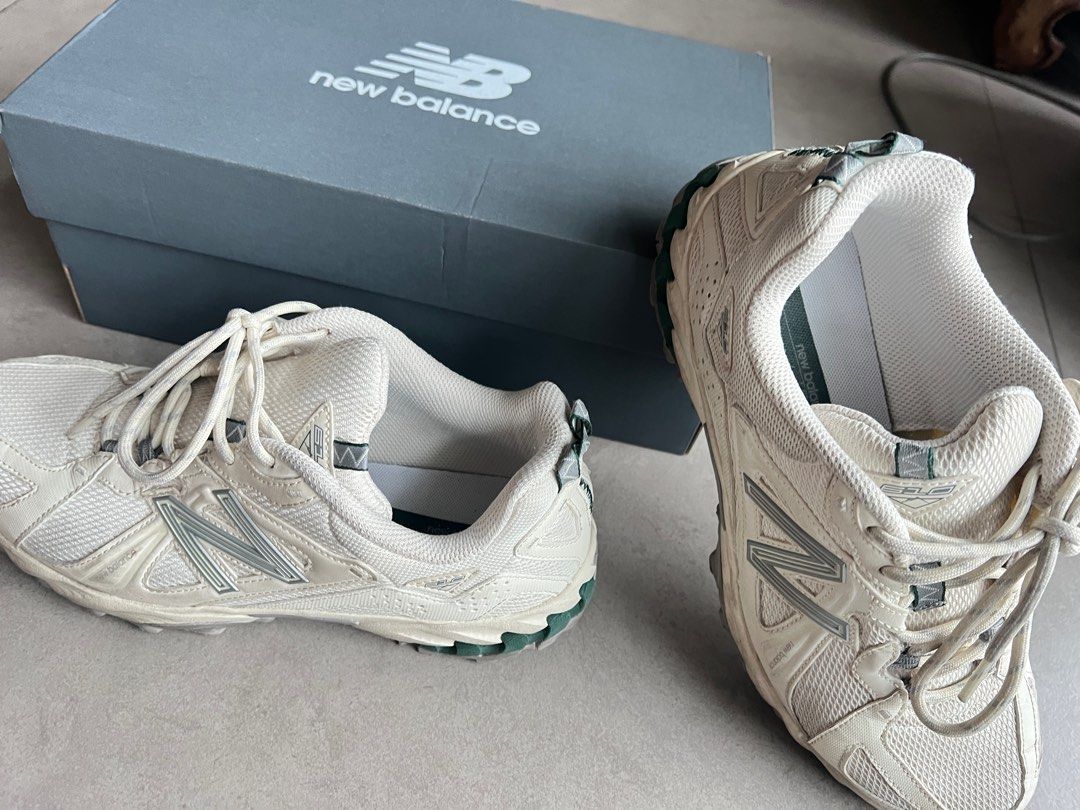 NEW BALANCE 610 (Category: Sneakers) located in Pasig City. Submitted by da__44 (Listing ID 1387037067, Image 2). Description: New Balance 310 Size 7.5M Sole still very good condition Decluttering and upgrading. Hardly being used anymore .