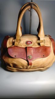 (Category: ) located in . Submitted by osaze_27japanbags (Listing ID 1386980886, Image 1). Description: .