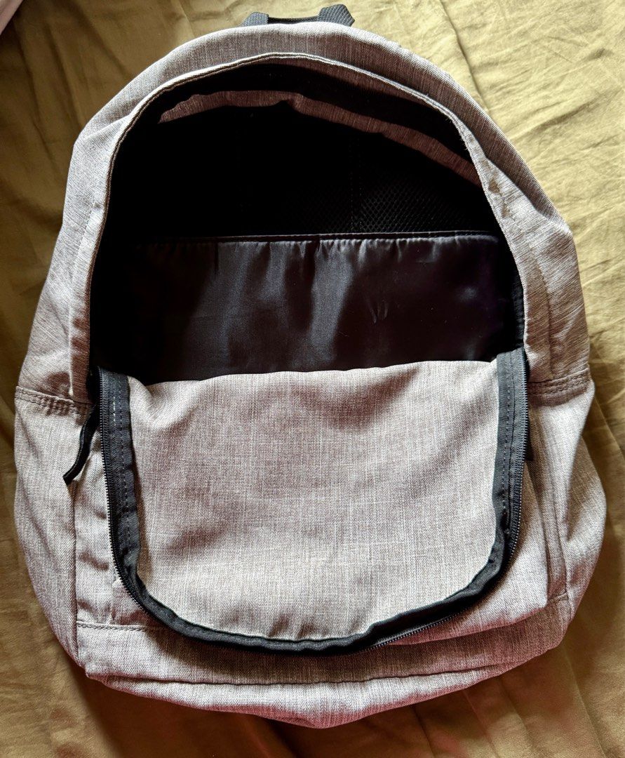 ORIGINAL Lacoste Gray Backpack bag with Laptop Pocket (Category: Backpacks) located in Quezon City. Submitted by kryshnanzyanna (Listing ID 1386985533, Image 3). Description: ORIGINAL Lacoste Gray Backpack bag with Laptop Pocket.