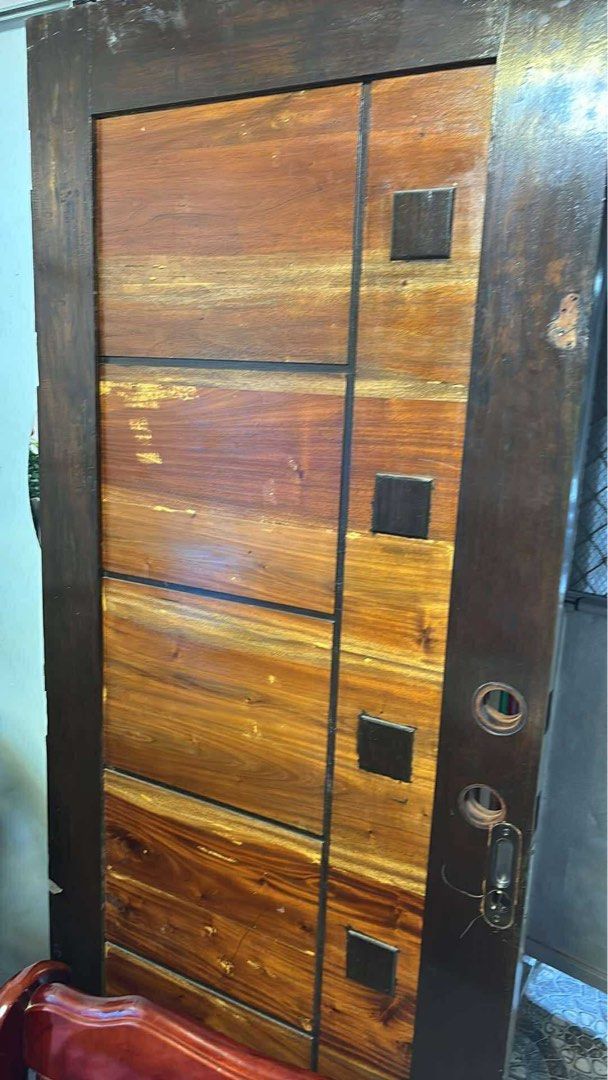 panel door (Category: Locks, Doors & Gates) located in Binangonan. Submitted by 31badwolf (Listing ID 1387034284, Image 1). Description: solid mahogany panel door 0.9x2.10 meter free orjg dead bolt and door knob free 4 stainless steel hinge rfs: macoconvert sa sliding mejo short na un door pra sa sliding pick up na lang po .