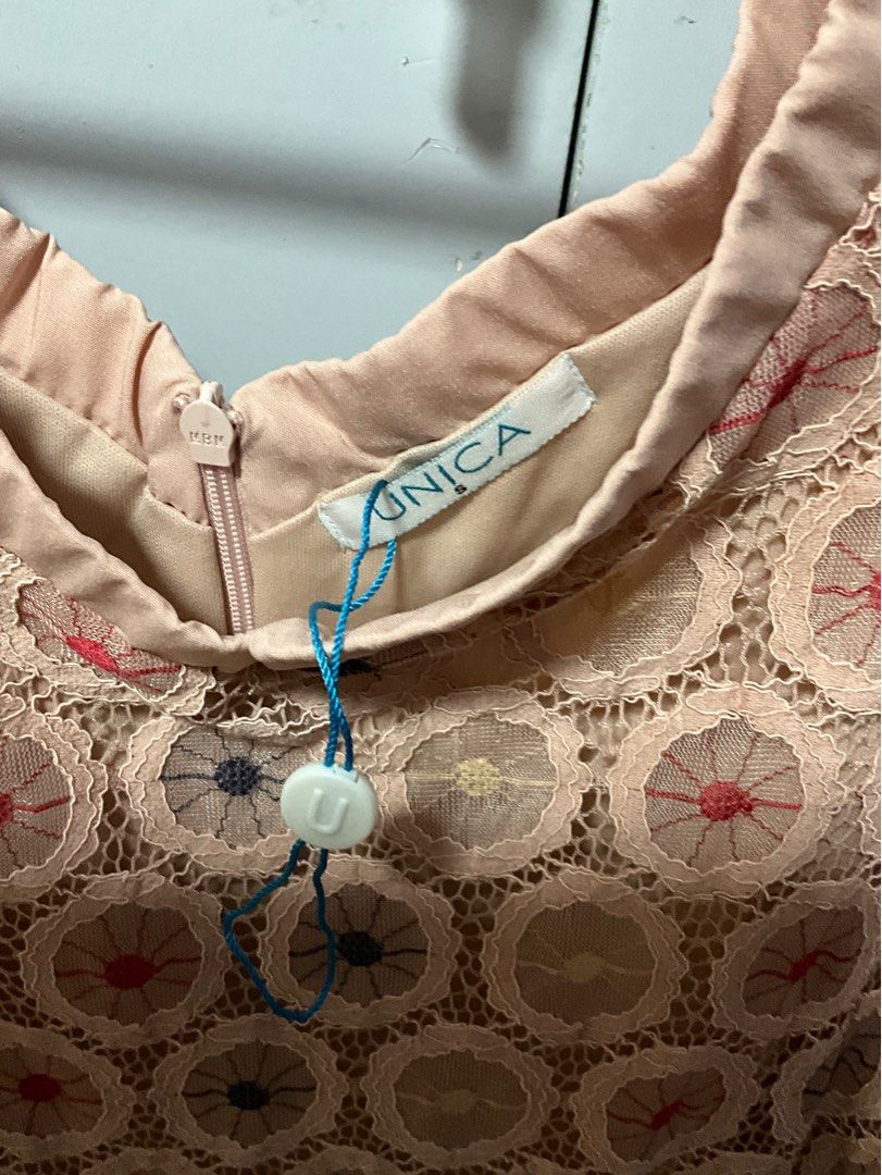 Pink Dress with Red, Blue, Yellow Pattern (Category: Dresses) located in San Pedro. Submitted by dottable (Listing ID 1387143576, Image 3). Description: .