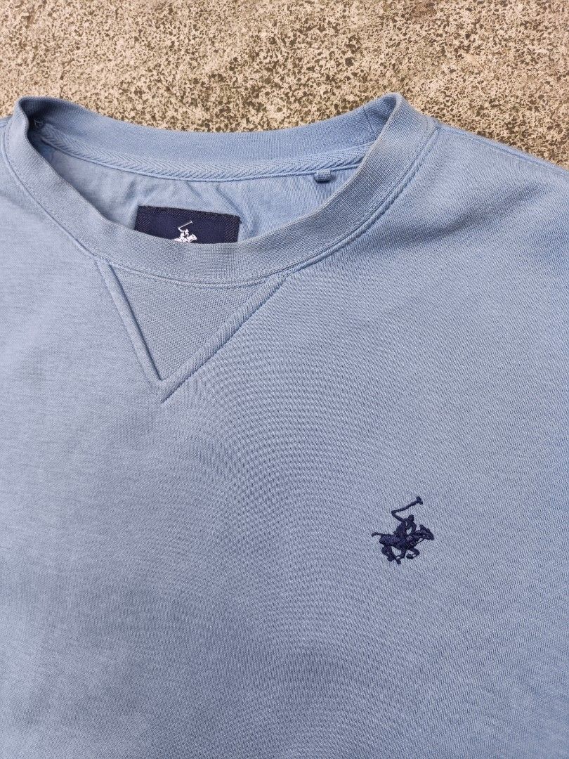 POLO BEVERLY HILLS SWEATER (Category: Tshirts & Polo Shirts ) located in Butuan. Submitted by dotesat (Listing ID 1386984064, Image 1). Description: POLO BEVERLY HILLS SWEATER Dimes: 20x26 good as new condition price: 650 shipped negotiable.