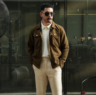 (Kategori: ) berada di . Dikirim oleh sultan.storage (ID iklan 1387103845, Gambar 1). Deskripsi: .