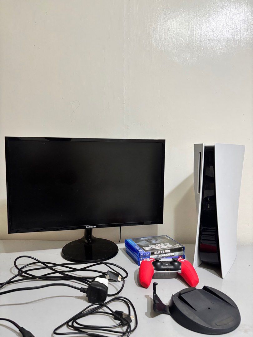 PS5 (Disk & Digital) (Category: PlayStation) located in Manila. Submitted by deeeeeeeeeg (Listing ID 1387080024, Image 3). Description: For sale: PS5 (Disc and Digital) Inclusions: - PS5 console - 1 Dualsense controller - Complete cables + box - 4 games (Tomb Raider, The last of us Part 2, 2k24 & For Honor from Playstation Plus) WiFi/internet is working. ₱20,000 (Negotiable) For delivery. RFS - Used it for two months and no longer play..