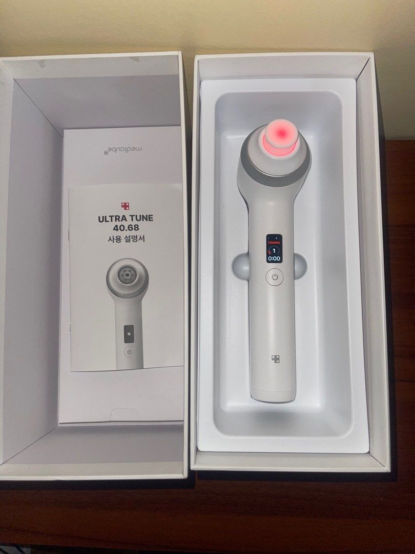 RF Ultra Tune 40.68 (Category: Massage Devices) located in Manila. Submitted by yuriboy1788 (Listing ID 1386969208, Image 1). Description: 4 months pa lang nung nabili Bough in Olive Young 5 times lang nagamit Very good conditon! Medicube’s all-new innovative technology that is effective for elasticity and line care.​ 1. High-Tech 2 in 1 Skin Care Tool: Our Dual Tune-Wave™ technology delivers a luxurious home care experience, caring for skin elas