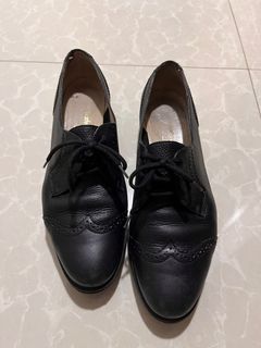 (Category: ) located in . Submitted by ngaingai (Listing ID 1387084736, Image 1). Description: .