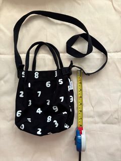 （分類：）位於 。 由 heli2cao 提交（商品編號 1386975499，圖片 1）。簡介： 。