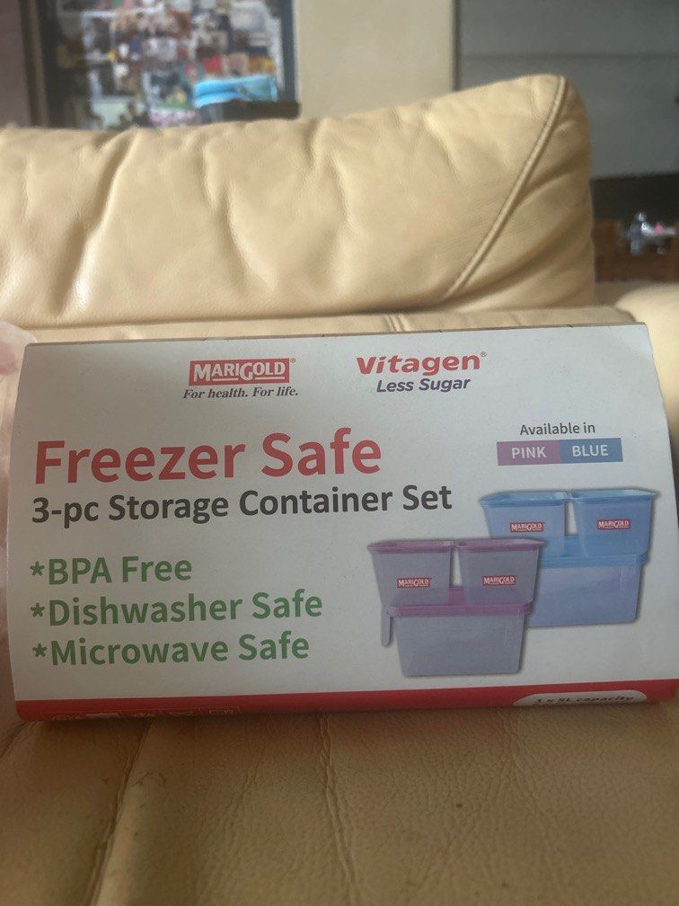 Storage boxes (Category: Storage Boxes & Baskets) located in Singapore. Submitted by vinco (Listing ID 1387060722, Image 2). Description: 3-pc Storage Container set.