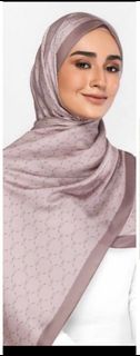 (Category: ) located in . Submitted by prelovedbyazierazmi (Listing ID 1387024578, Image 1). Description: .