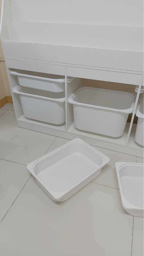 Val Trofast Toy Organizer with tray (Category: Storage Boxes & Baskets) located in Manila. Submitted by dolorchris69891 (Listing ID 1387025391, Image 3). Description: Trofast Toy Organizer with tray All white Mdf wood material 133x30x119cm LxWxH 5300.